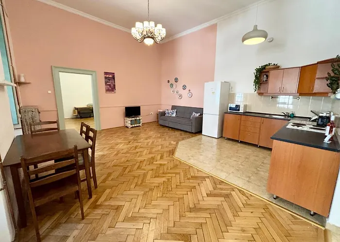 Orza Residence